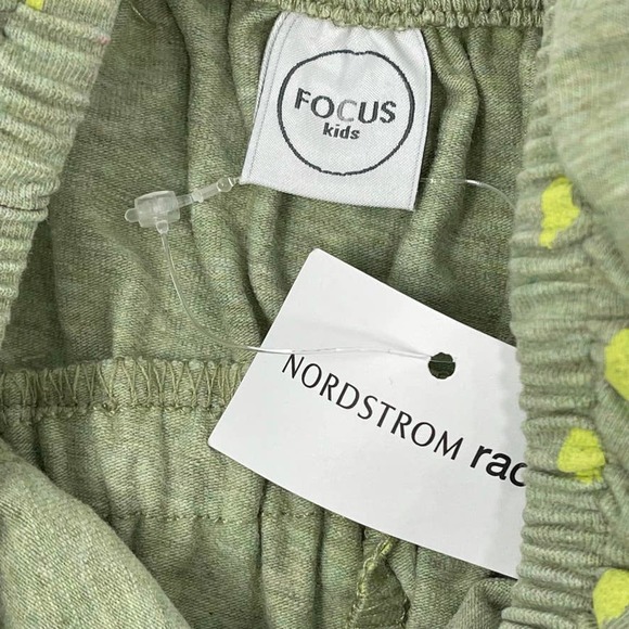 Focus Kids Girls Green Ruffle Shoulder Shorts Snap Closure Romper 24 Months - Picture 6 of 8